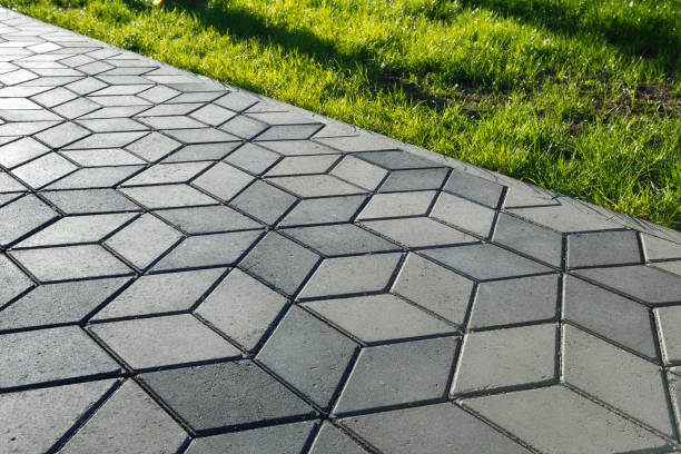 Best Driveway Pavers Near Me  in East Bronson, FL